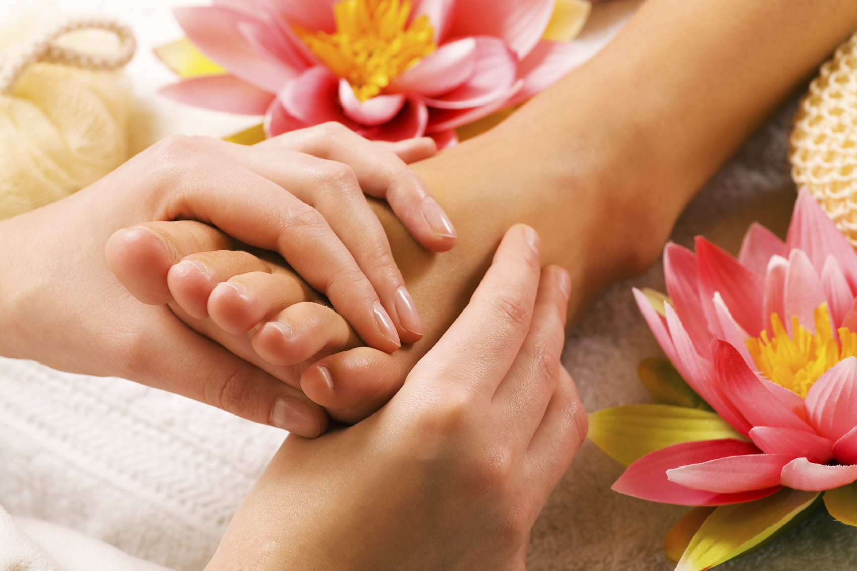 reflexology treatments foot massage mahogany salon and spa